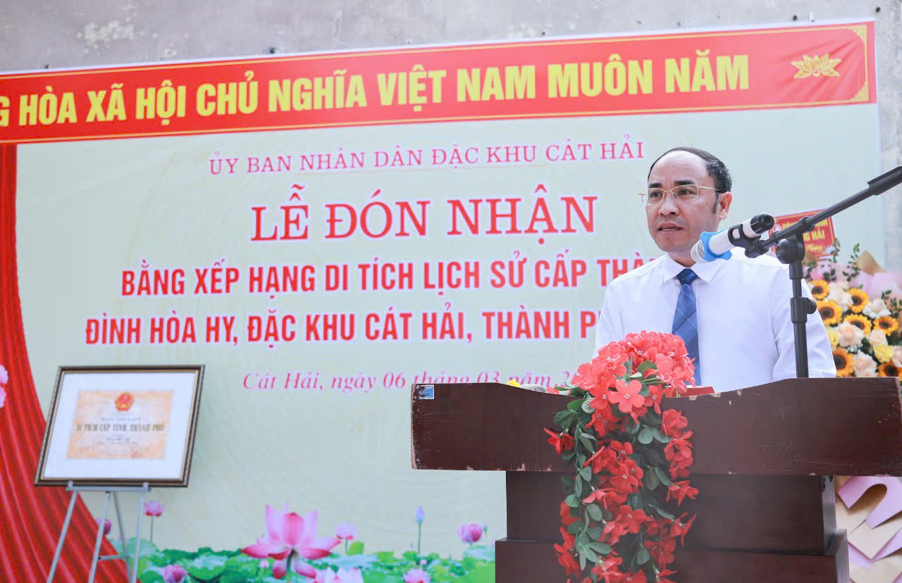 UBND đặc khu Cát Hải long trọng tổ chức Lễ đón nhận 2 di tích lịch sử cấp thành phố Đình Đôn Lương và Đình Hòa Hy